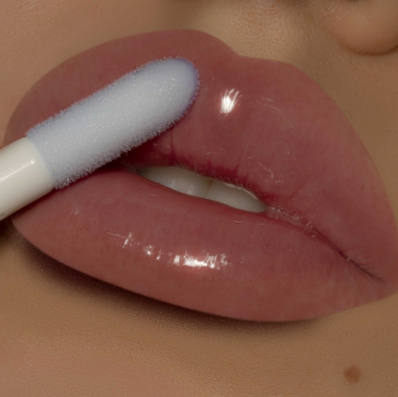 KAB Lip Oil - Picture 1 of 7